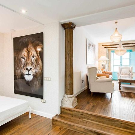 Revitalized Apartment In Historical Building Жерона Екстер'єр фото